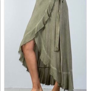 Tie around skirt